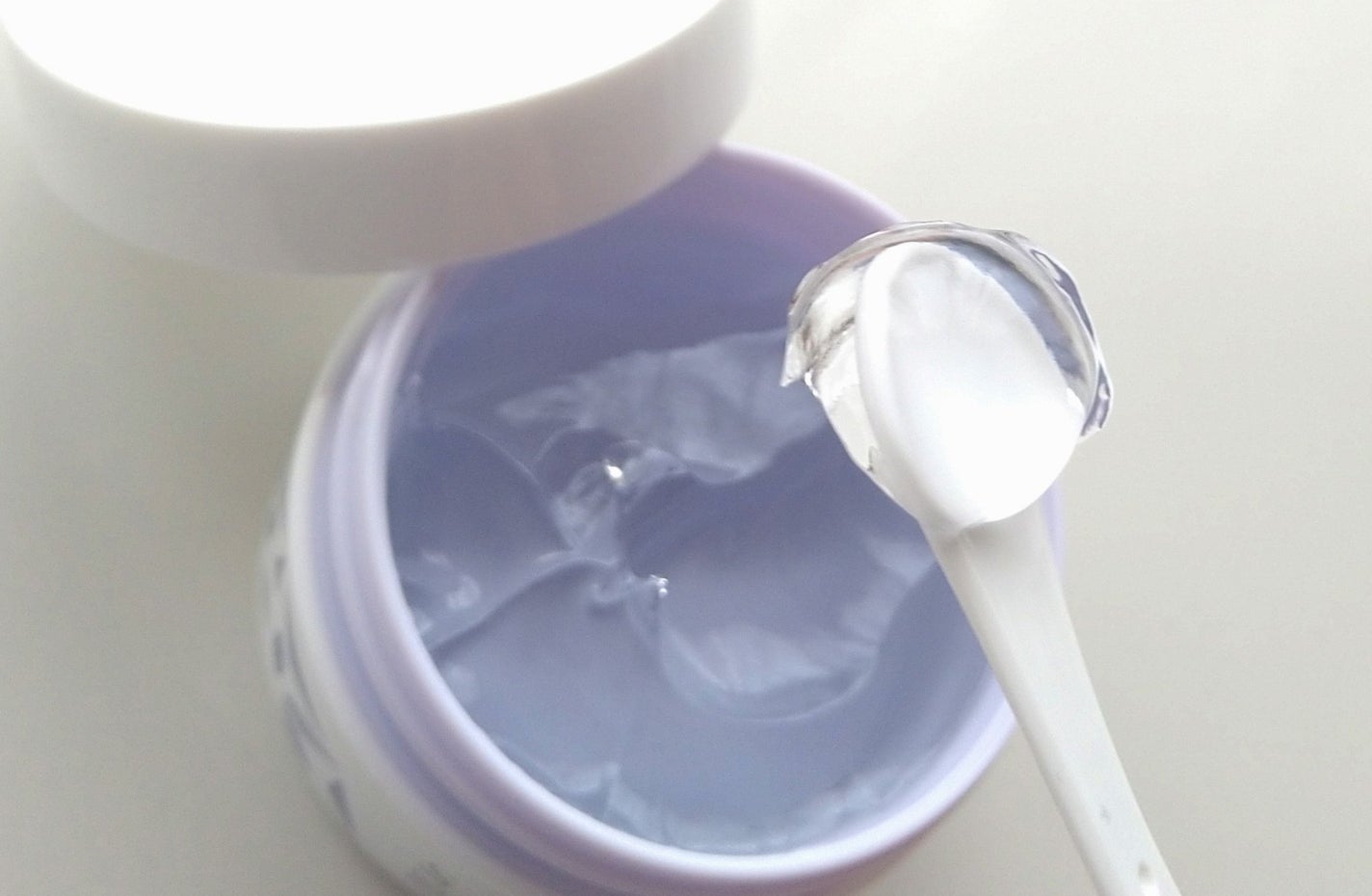 薬用ホワイトニングジェルEX モイスト(しっとり)/シミウス/オールインワン化粧品を使ったクチコミ(2枚目)