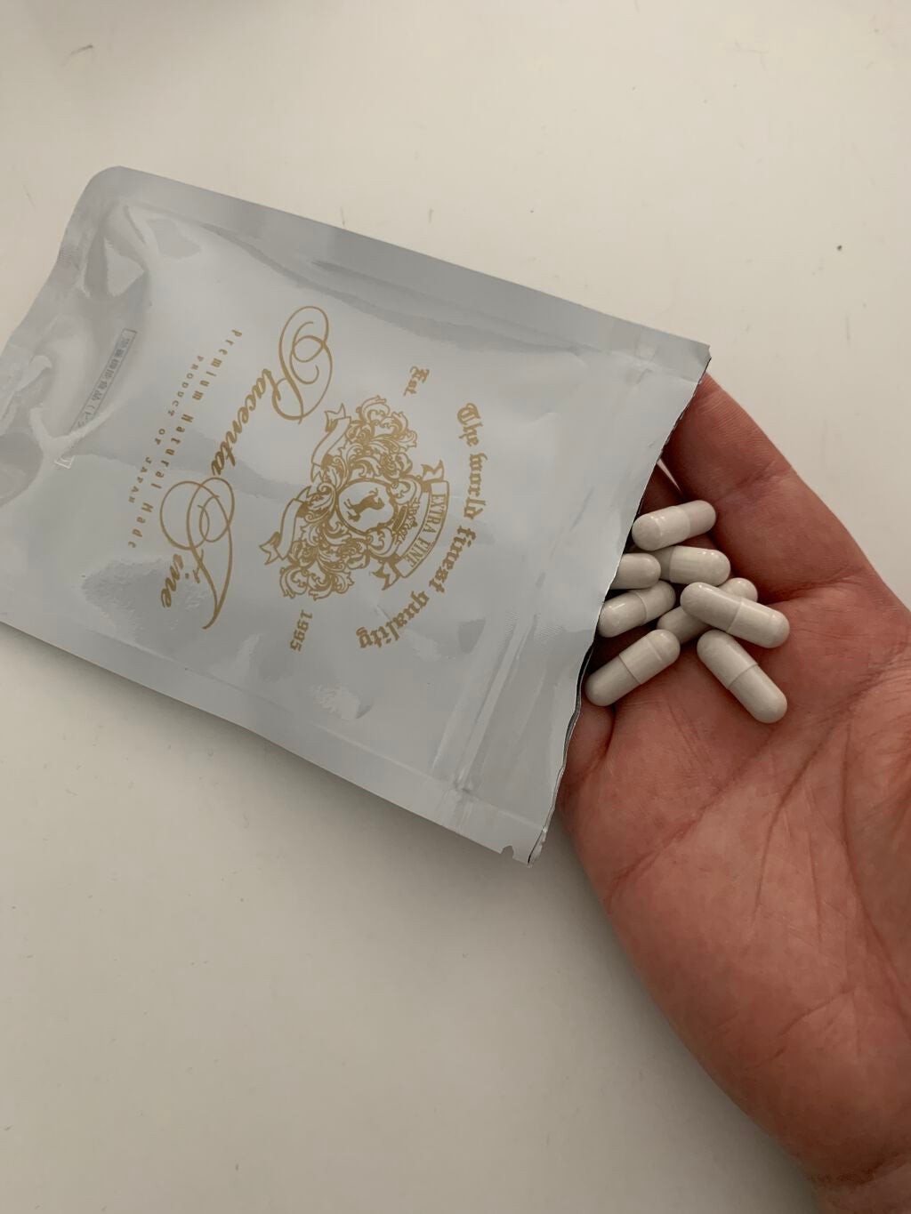 S on LIPS 「プラセンタファインAmazonで購入しました北海道産のサラブレ..」(5枚目)