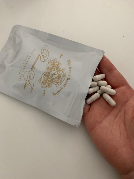 S on LIPS 「プラセンタファインAmazonで購入しました北海道産のサラブレ..」(5枚目)