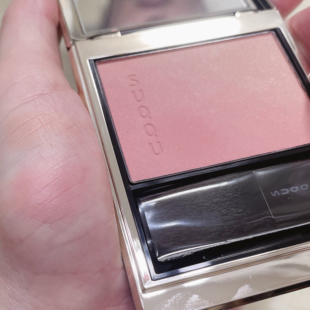 ブラーリング カラー ブラッシュ 03 夕波 -YUUNAMI (ニュートラルピンク × ライトベージュ)/SUQQU/パウダーチークを使ったクチコミ（2枚目）