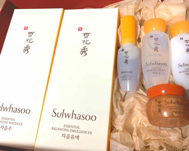 Sulwhasoo 滋陰生アイクリームのクチコミ「.
❁⃘本物の水分爆弾･雪花秀 !! (ソルファス) .
❁⃘日本でいうSK-IIのようなポジ.....」（2枚目）