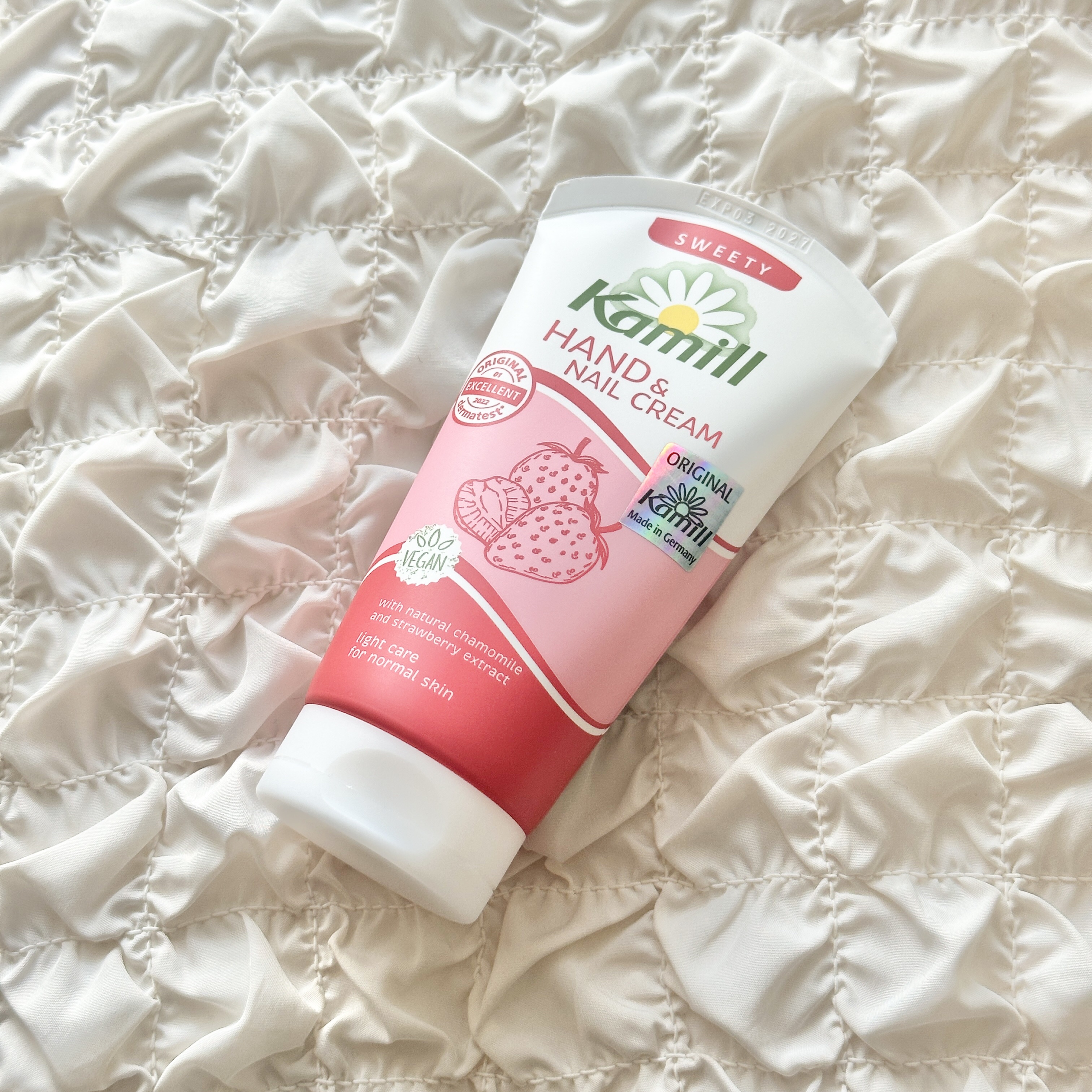 ハンド＆ネイルクリーム  スウィーティー 75ML/カミール/ハンドクリームを使ったクチコミ（1枚目）