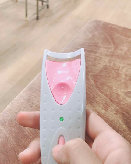 電動ホットビューラー/DAISO/ホットビューラーを使ったクチコミ(2枚目)