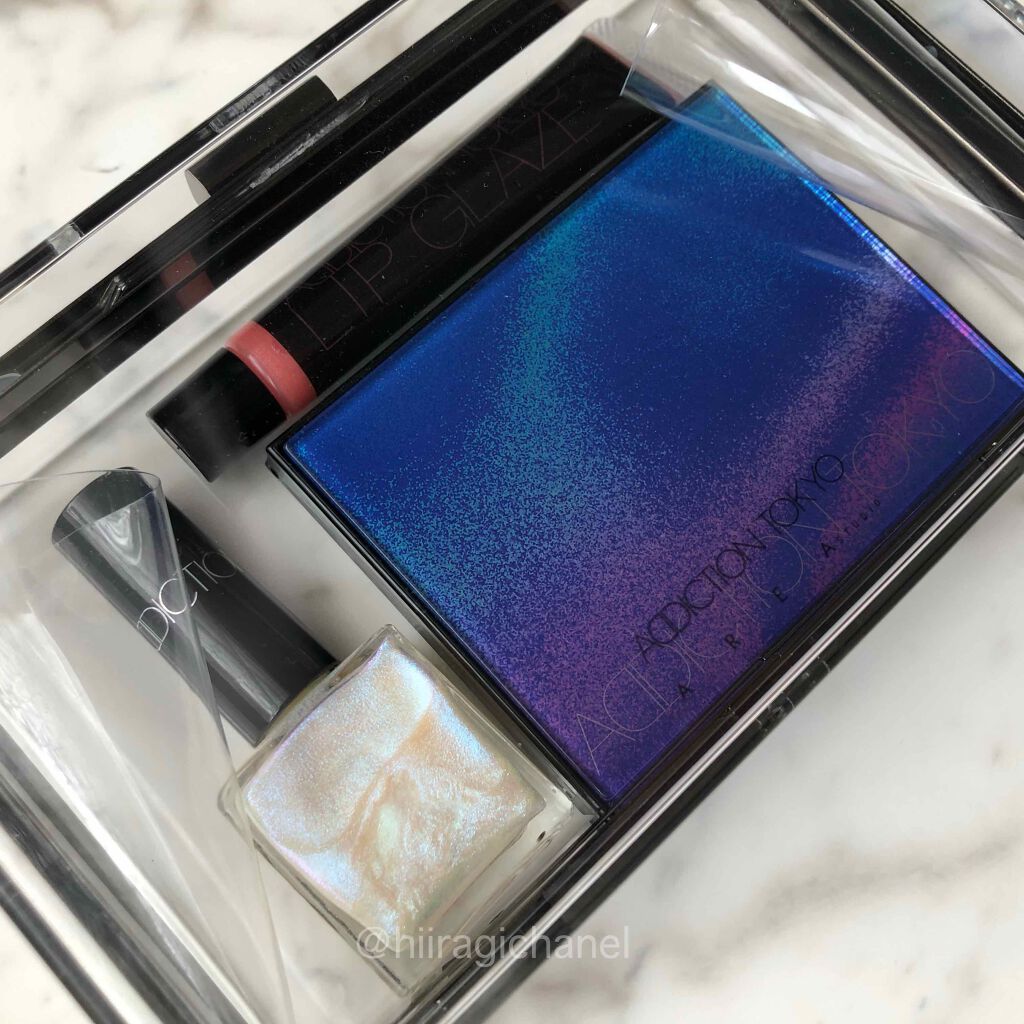 ホリデー アディクション “イリディセント ユーフォリア”/ADDICTION/メイクアップキットを使ったクチコミ(2枚目)