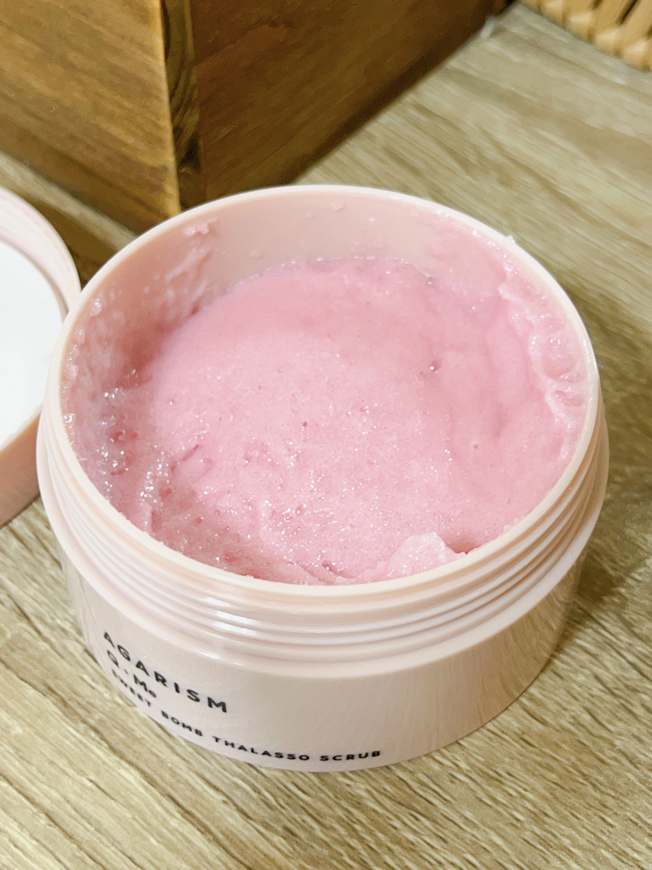 Q+Me スウィート ボム タラソ スクラブ/AGARISM/バスト・ヒップケアを使ったクチコミ（2枚目）