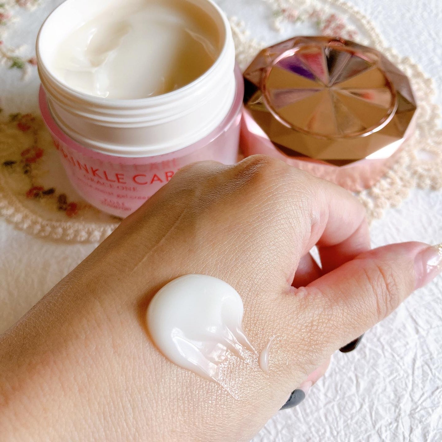 リンクルケア ホワイト モイストジェルクリーム/グレイスワン/オールインワン化粧品を使ったクチコミ(5枚目)