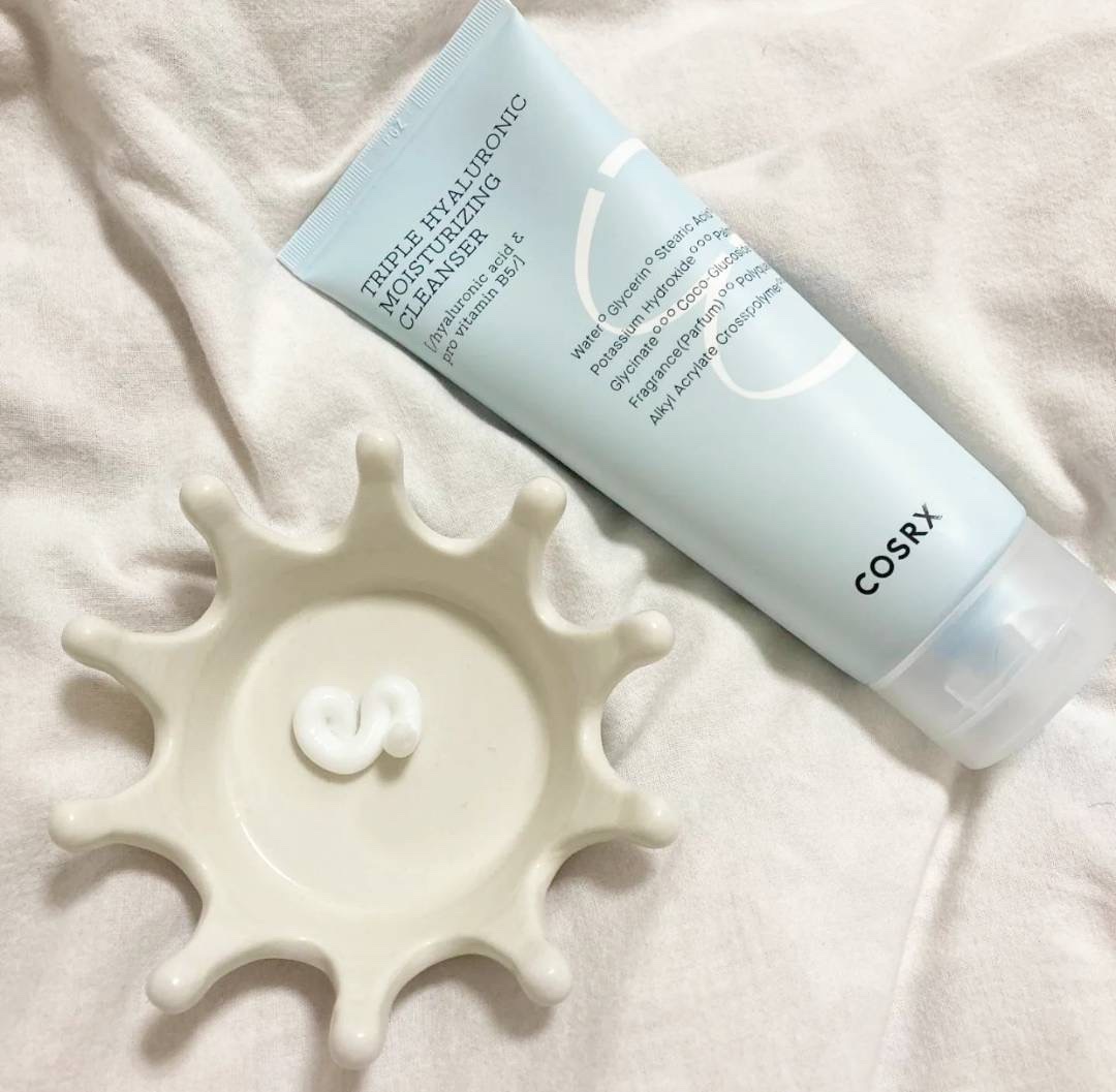 ハイドリウム トリプルヒアルロニックモイスチャライジングクレンザー/COSRX/洗顔フォームを使ったクチコミ（2枚目）