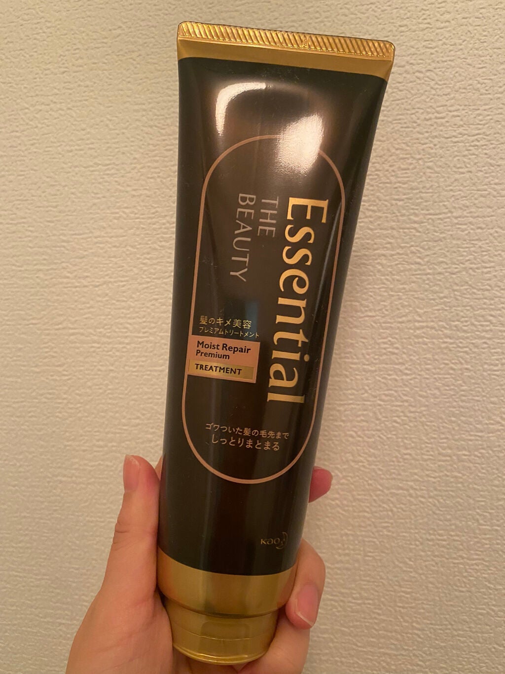 THE BEAUTY 髪のキメ美容プレミアムトリートメント<モイストリペアプレミアム>/エッセンシャル/洗い流すヘアトリートメントを使ったクチコミ(1枚目)