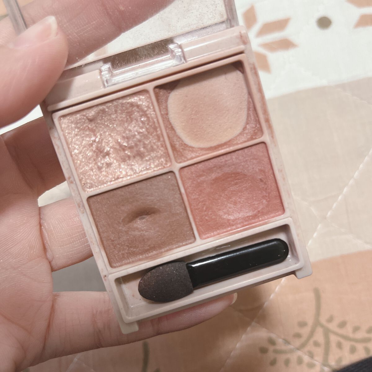 シルキースフレアイズ（マットタイプ）/キャンメイク/アイシャドウパレットを使ったクチコミ（2枚目）