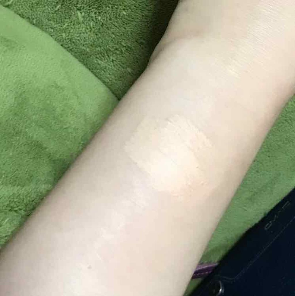  ノーフィルター ファンデーション スティックス/ColourPop/その他ファンデーションを使ったクチコミ（1枚目）