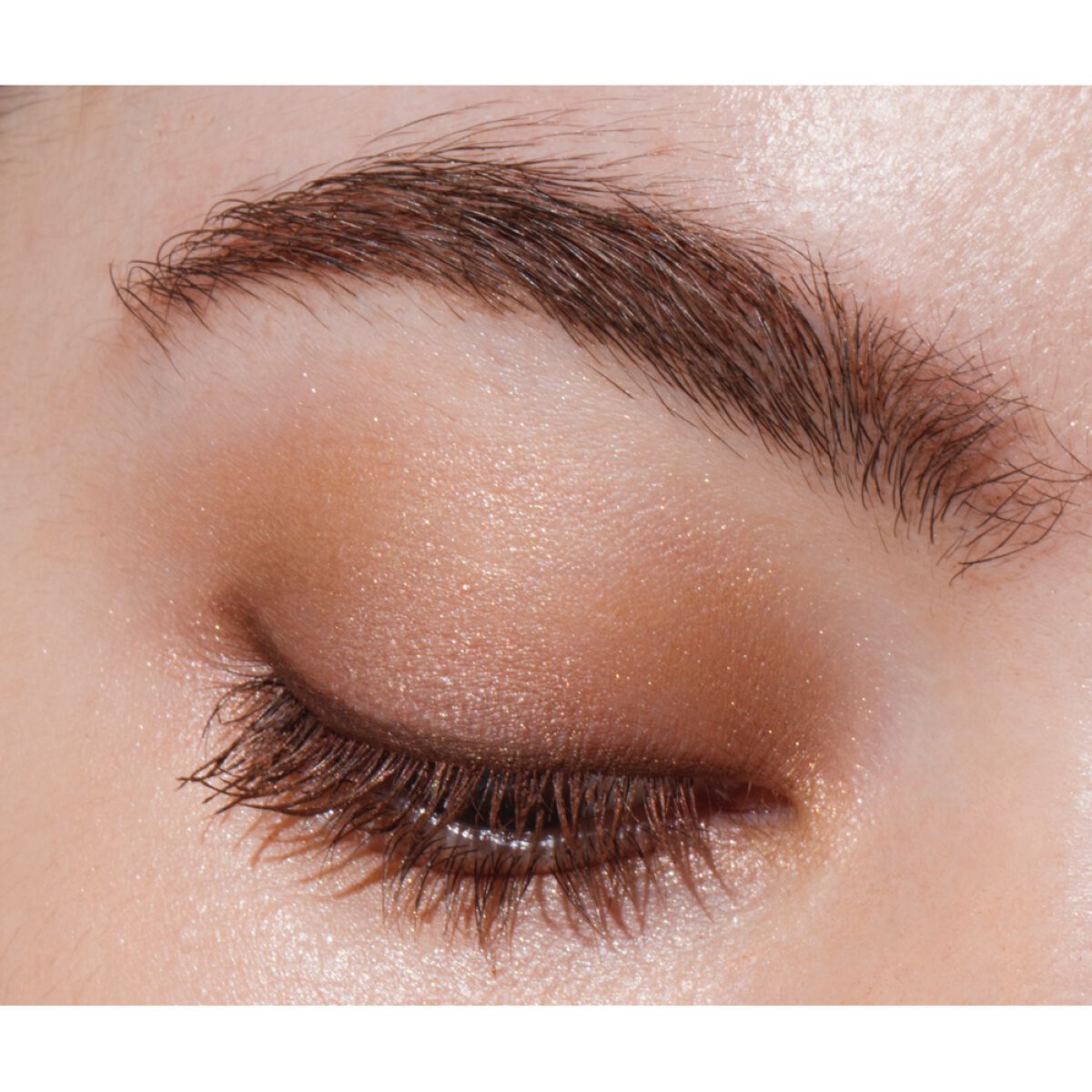 ニュアンスカラーアイズ 01 ウォルナットブラウン