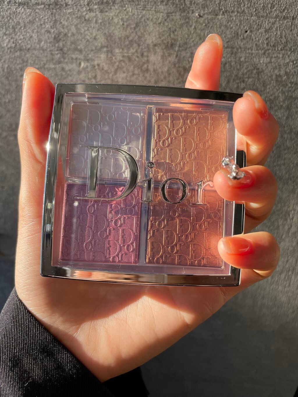 ディオール バックステージ フェイス グロウ パレット/Dior/ハイライトを使ったクチコミ(1枚目)