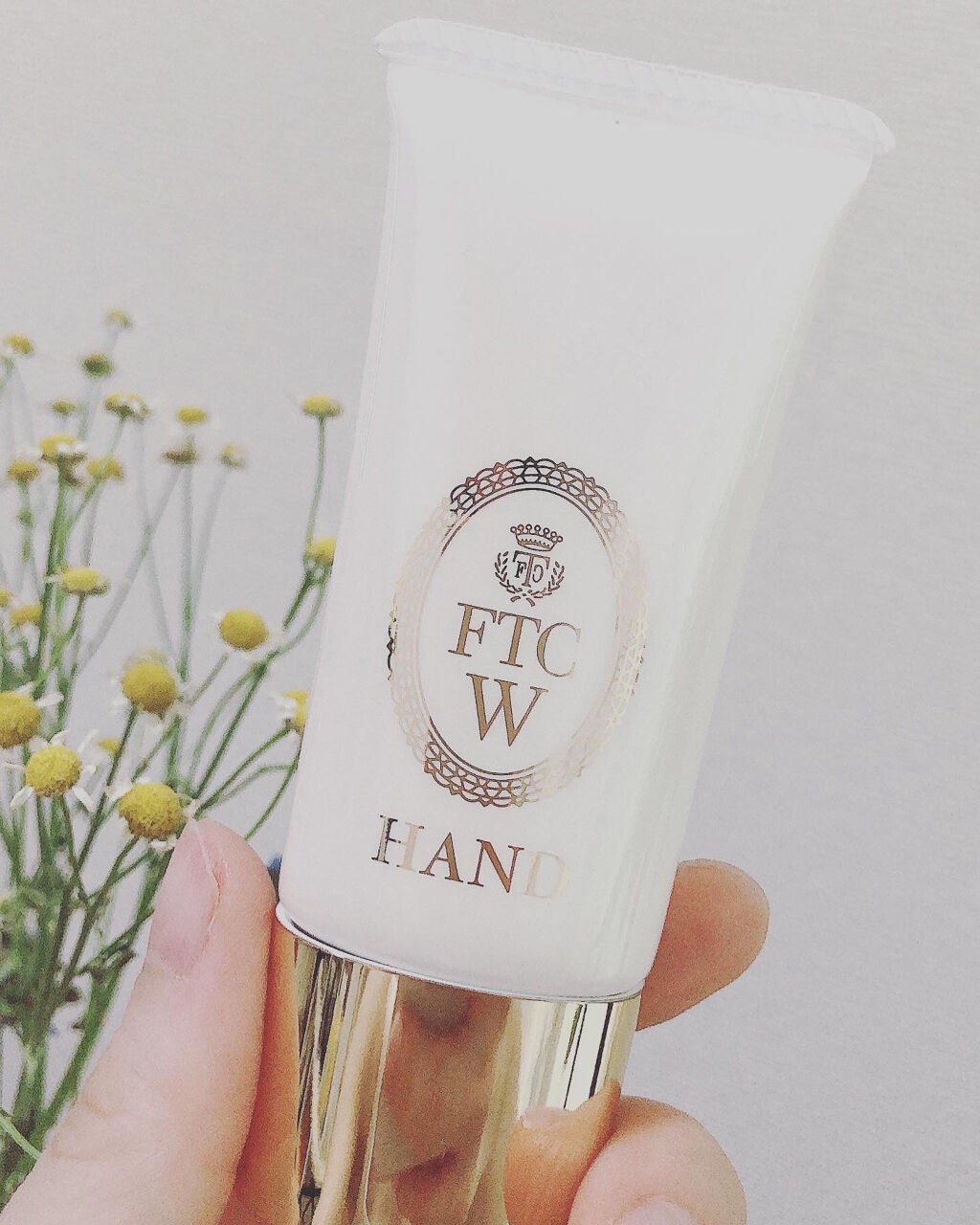 FTC ザ ホワイトニング ハンドセラム PW/FTC/ハンドクリームを使ったクチコミ(2枚目)