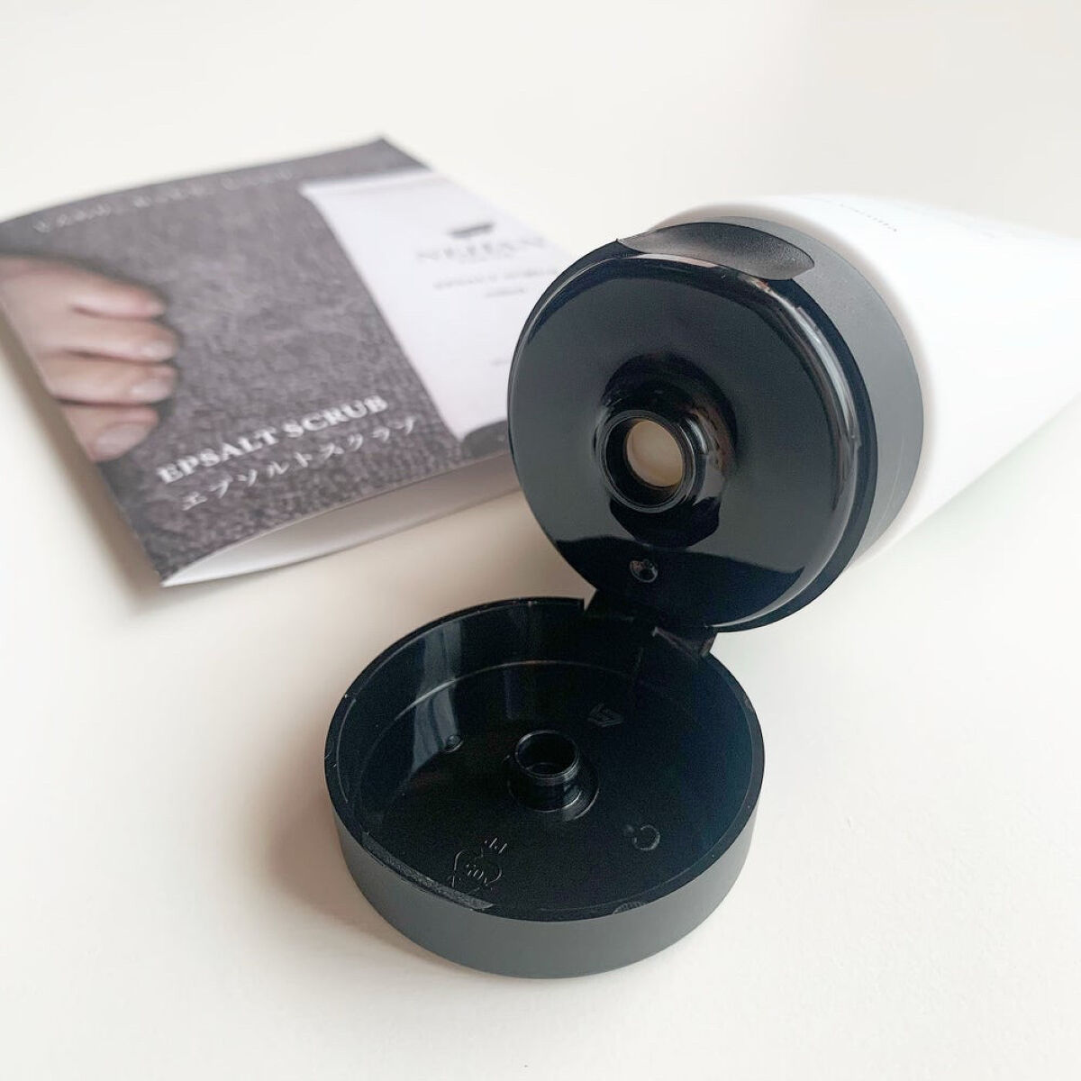 エプソルト スクラブ ミルド/NEHAN TOKYO/ボディスクラブを使ったクチコミ（2枚目）