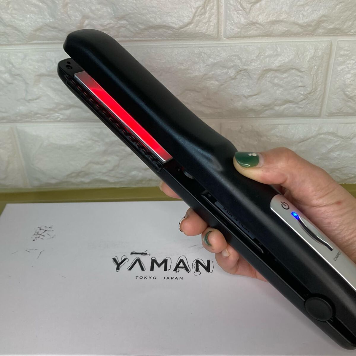 超音波トリートメント シャインプロ/YA-MAN TOKYO JAPAN/その他ヘアアイロンを使ったクチコミ(3枚目)