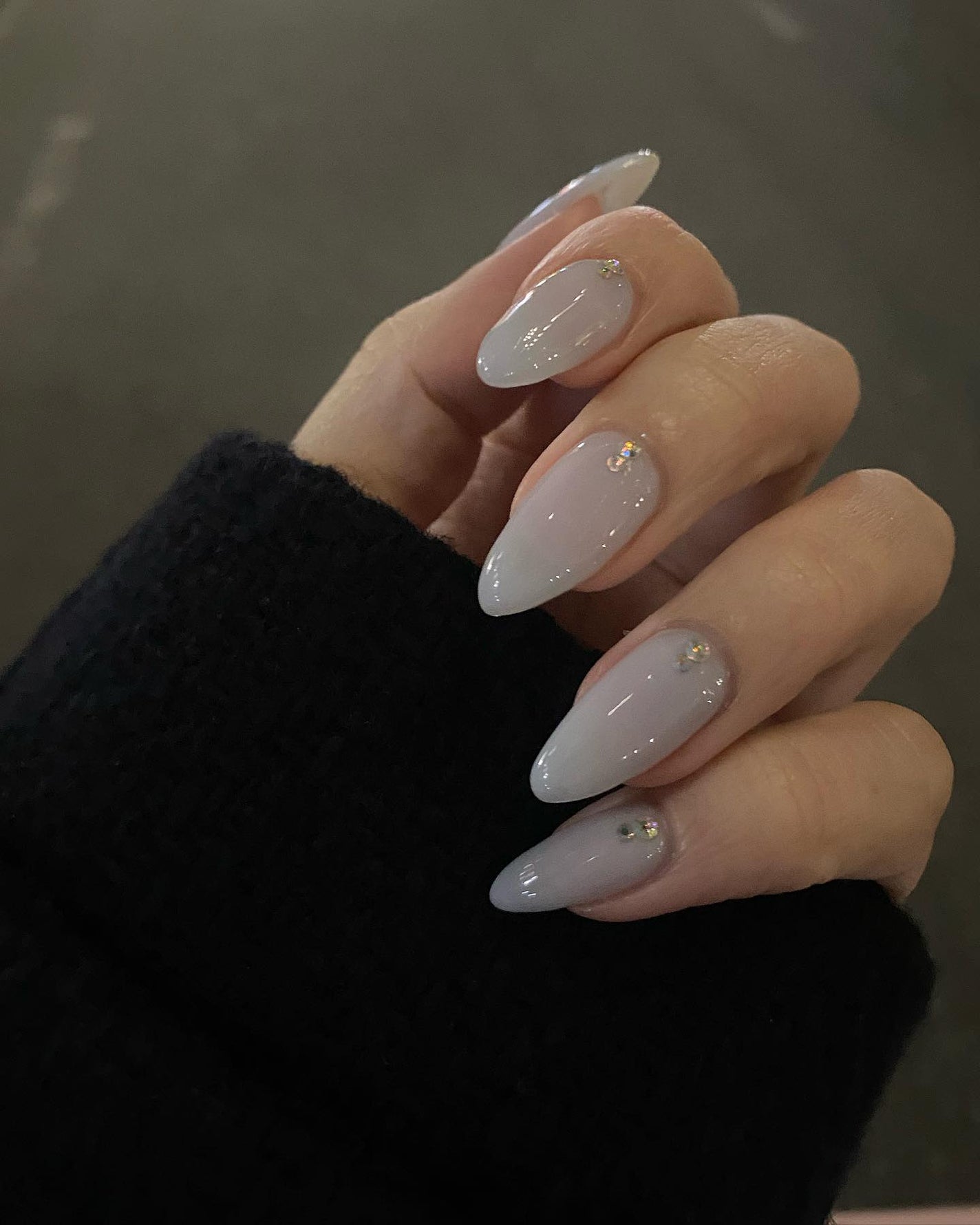 mina on LIPS 「3月の𝗺𝘆𝗻𝗮𝗶𝗹🩵お客様にすごく人気だった😳!お揃いにしてく..」(4枚目)