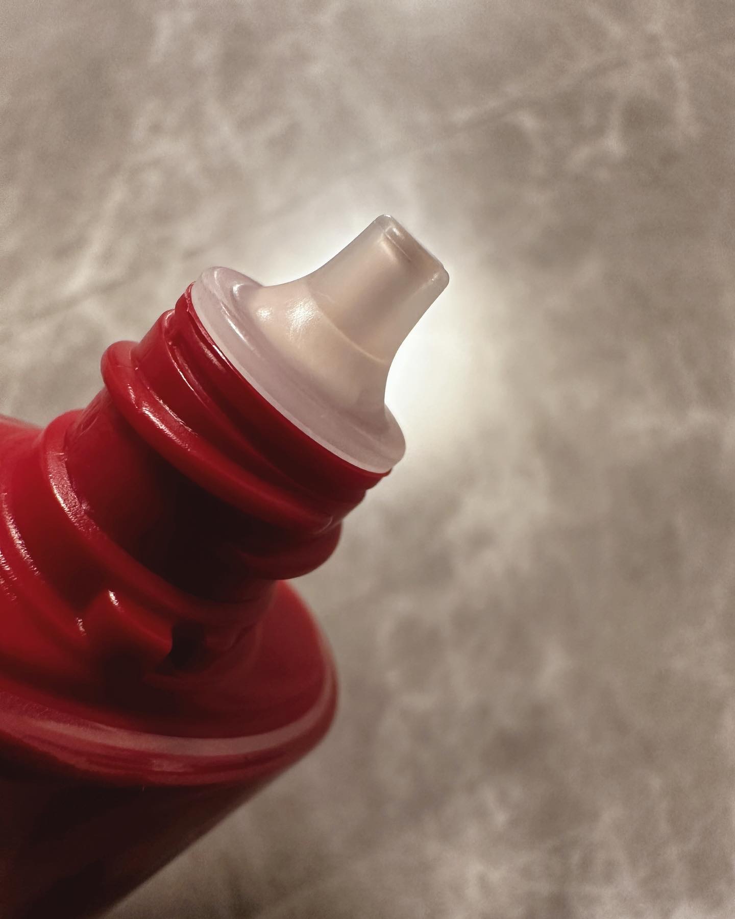 インウイ ルーセントプライマー/INOUI/化粧下地を使ったクチコミ（2枚目）