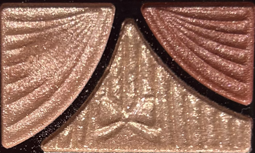 ジューシーピュアアイズ/キャンメイク/アイシャドウパレットを使ったクチコミ（3枚目）