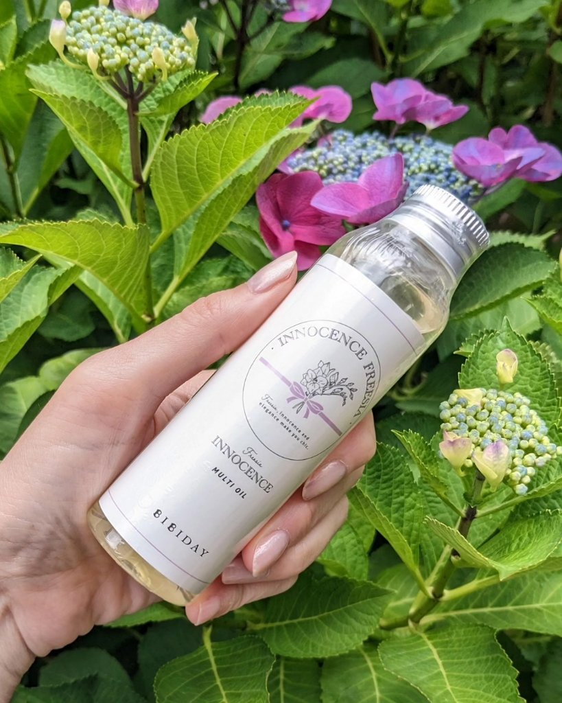 イノセンスフリージアマルチオイル/BIBIDAY/ヘアオイルを使ったクチコミ（2枚目）