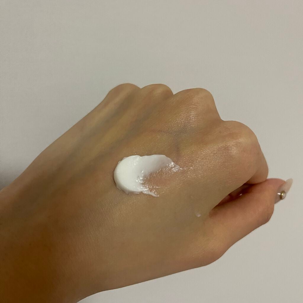 シア ザ・バーム/L'OCCITANE/ハンドクリームを使ったクチコミ(5枚目)