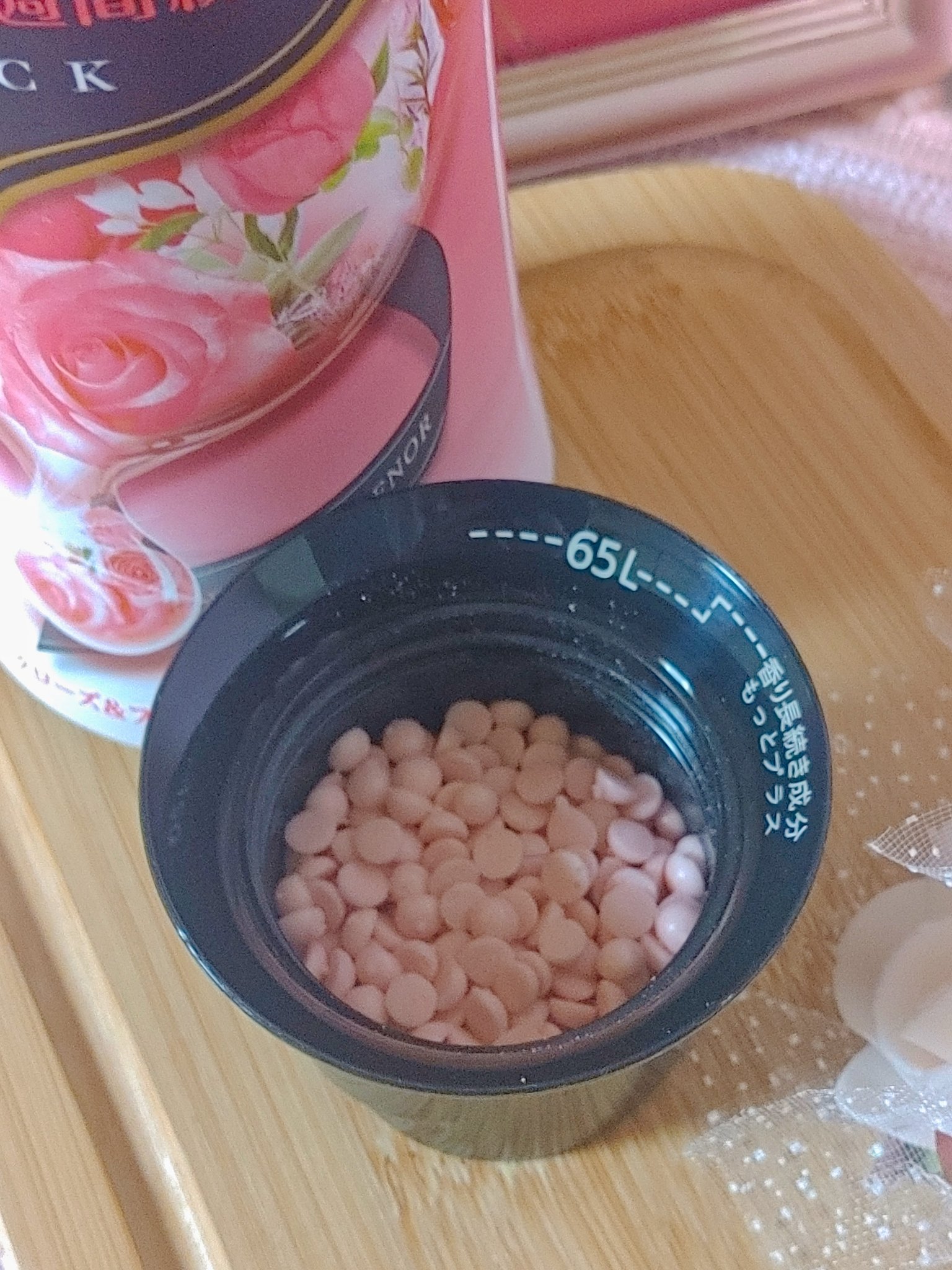 レノア　アロマジュエル　アンティークローズ&フローラル/レノア/柔軟剤を使ったクチコミ（3枚目）