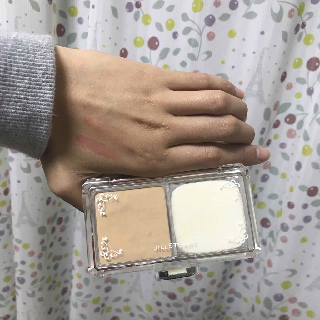 エアリーステイフローレス パウダーファンデーション/JILL STUART/パウダーファンデーションを使ったクチコミ（2枚目）