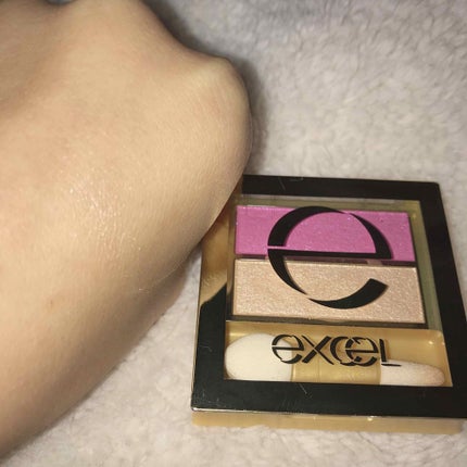 デュアルアイシャドウ N/excel/アイシャドウパレットを使ったクチコミ(3枚目)