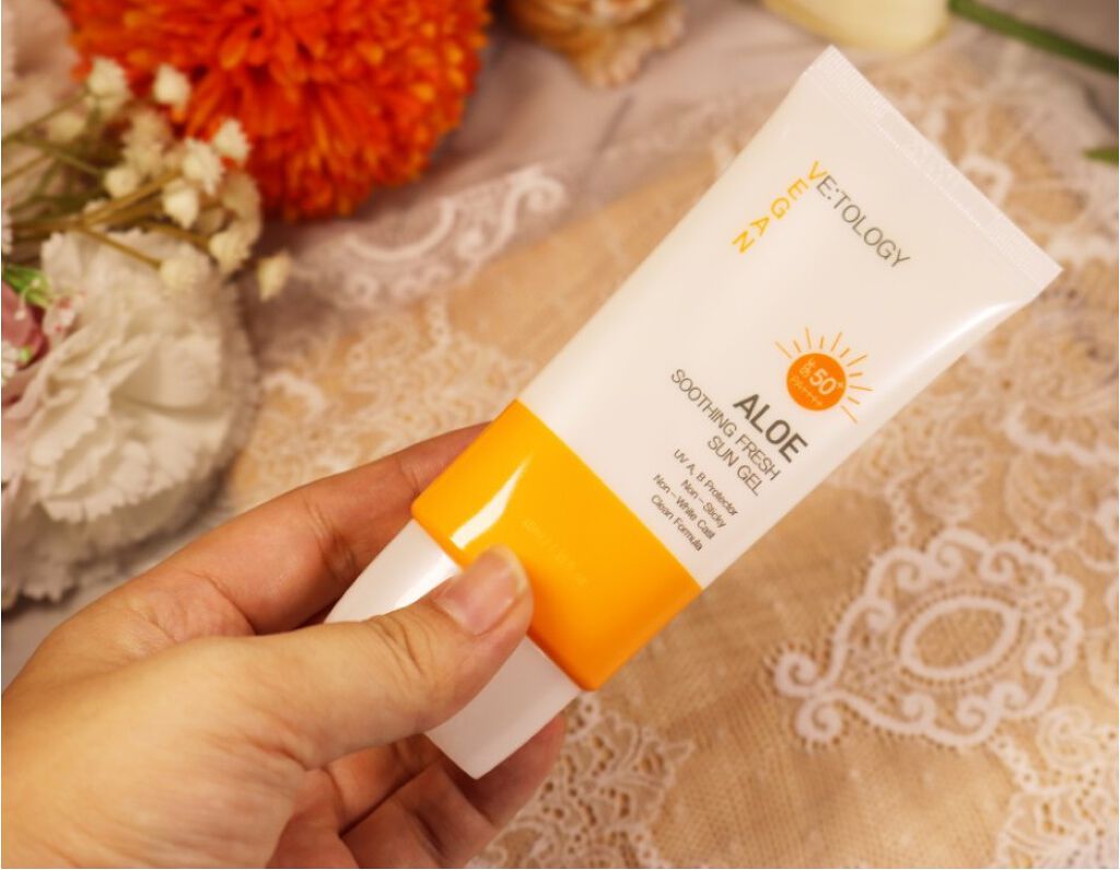 ALOE SHOOTHING FRESH SUN GEL/VEGAN TOLOGY/日焼け止めジェルを使ったクチコミ（3枚目）
