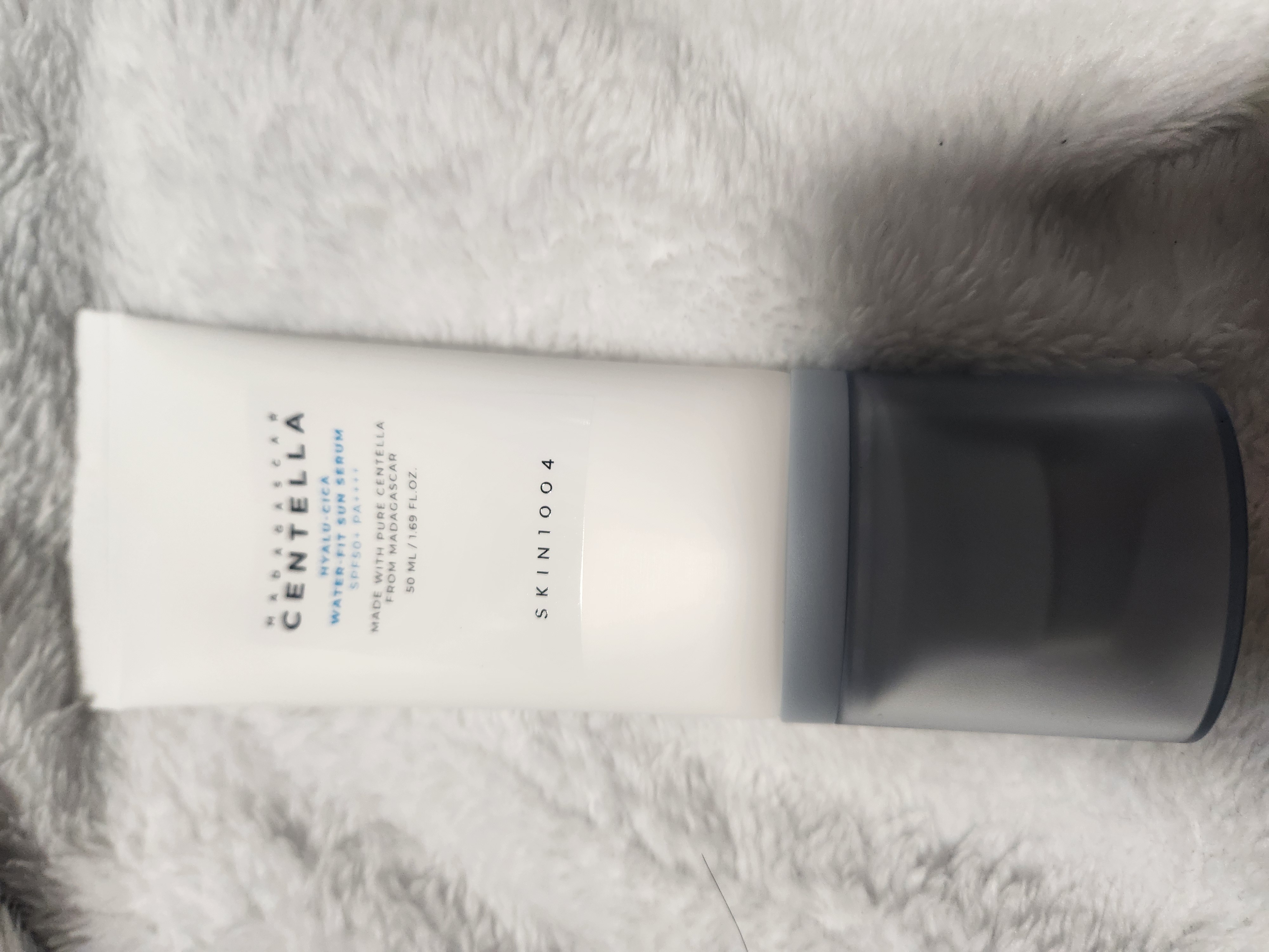 ヒアルーシカ ウォーターフィット サンセラム/SKIN1004/日焼け止めローションを使ったクチコミ（1枚目）