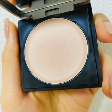 ＆be &be グロウハイライターのクチコミ「&be   Glow Highlighter

クリームタイプのハイライト！




指で溶け.....」（2枚目）