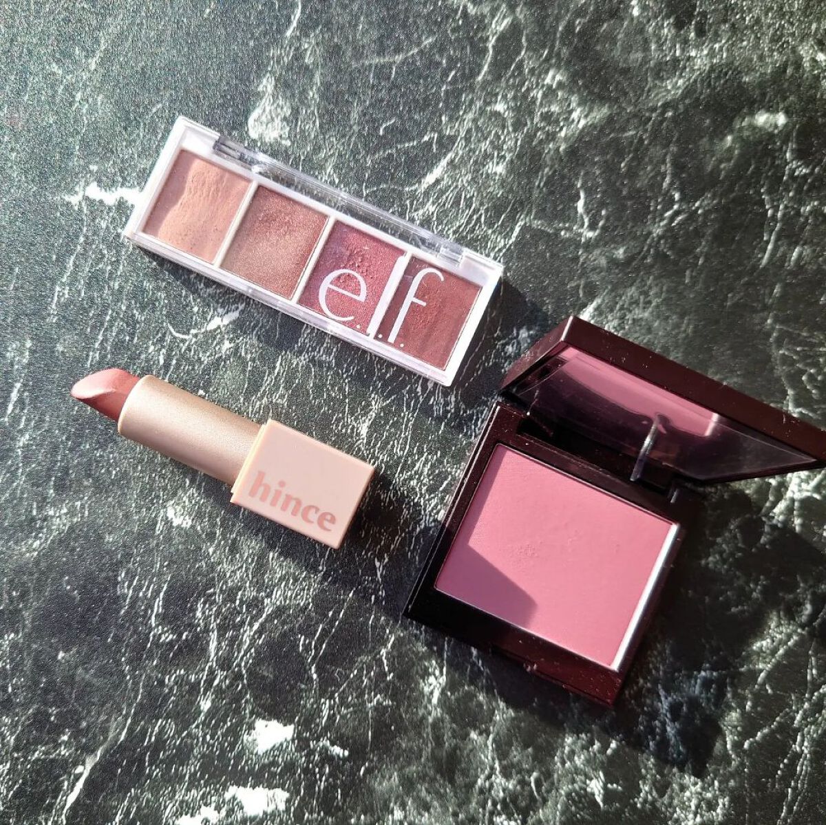 バイトサイズアイシャドウ/e.l.f. Cosmetics/アイシャドウパレットを使ったクチコミ（3枚目）