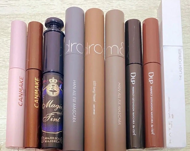 ひより on LIPS 「まつ毛アイテムたくさん🍀*゜マスカラやマスカラ下地まつげ美容液..」(1枚目)