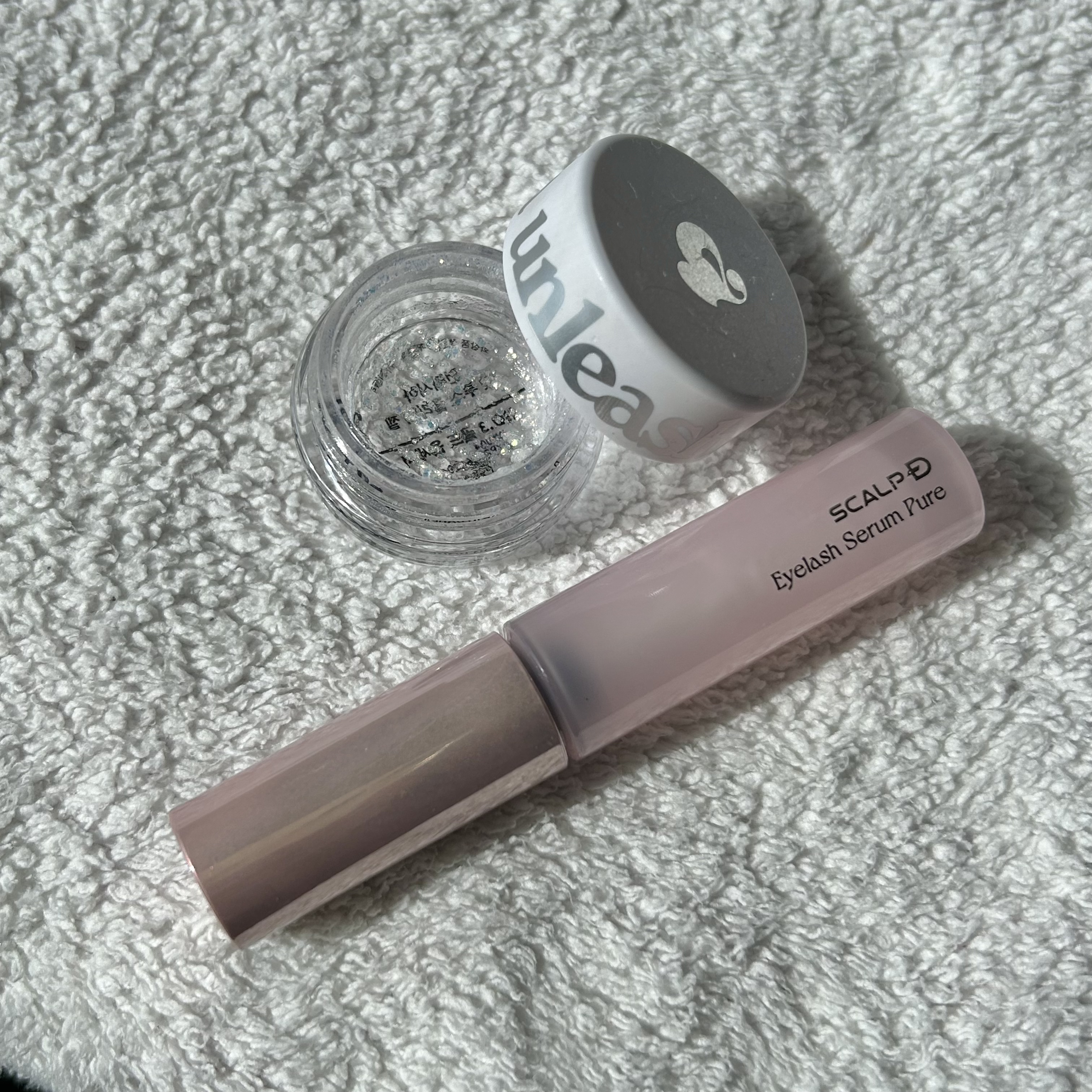 ゲットルーズグリッタージェル N°3ゴールドオブセッサ/unleashia/グリッターを使ったクチコミ（1枚目）