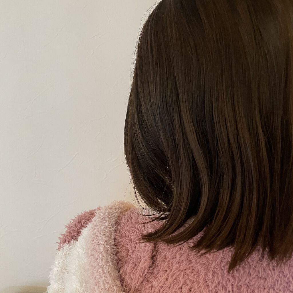 LUX スーパーリッチシャイン ダメージリペア リッチ補修オイルのクチコミ「ベタつかないツヤ髪に！
オイルでダメージ補修✨

✔︎LUX
スーパーリッチシャイン ダメージ.....」（2枚目）