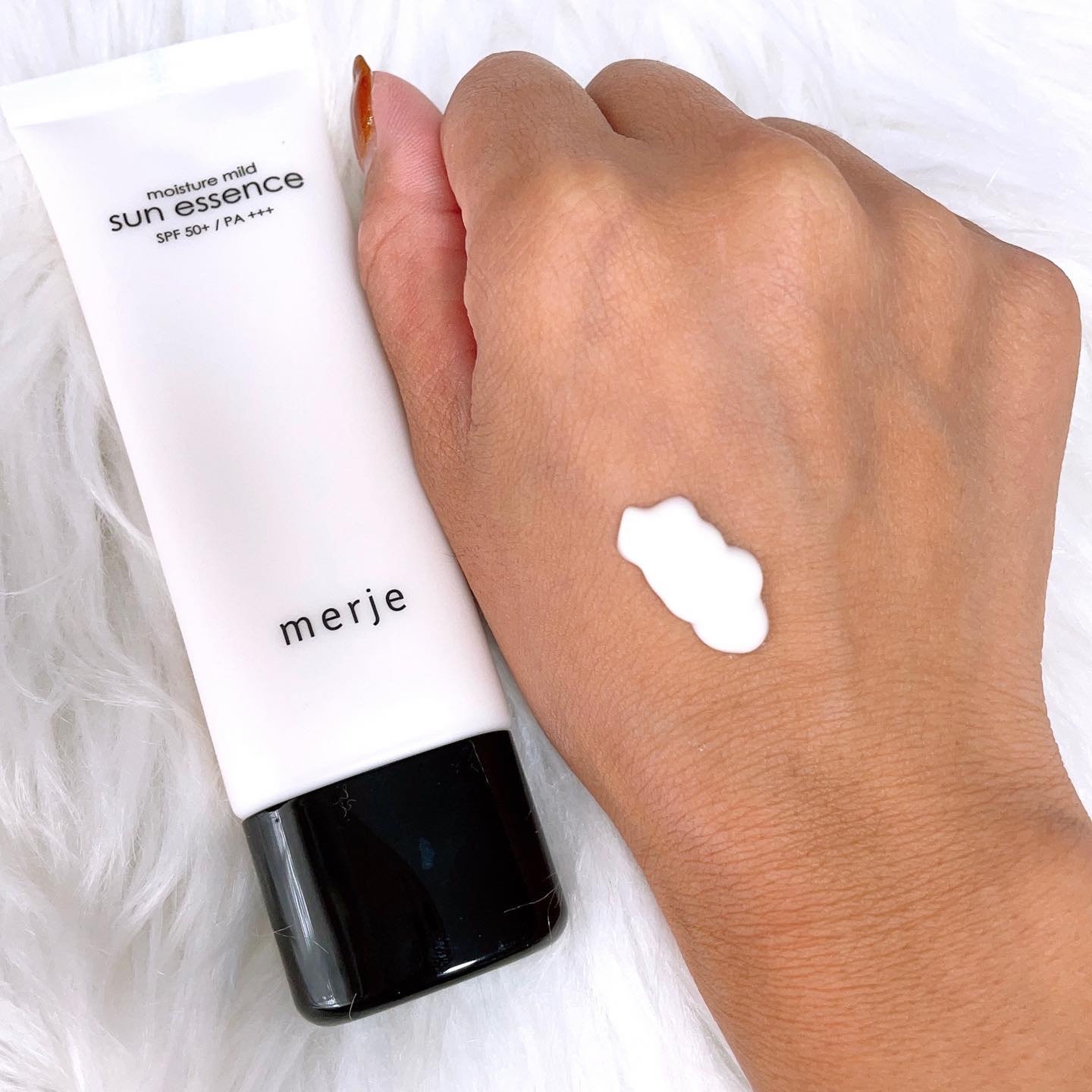 モイスチャー マイルド サン エッセンス/merje/日焼け止めローションを使ったクチコミ（2枚目）