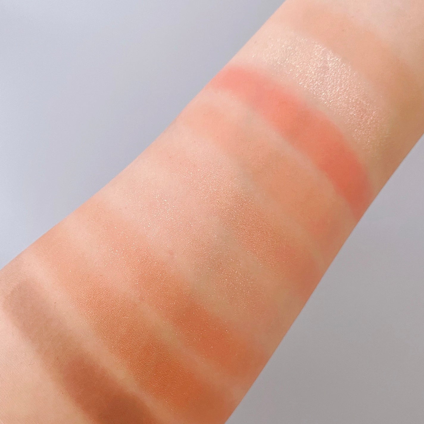 Avove Eyes Shadow palette/Aperire/アイシャドウパレットを使ったクチコミ(3枚目)