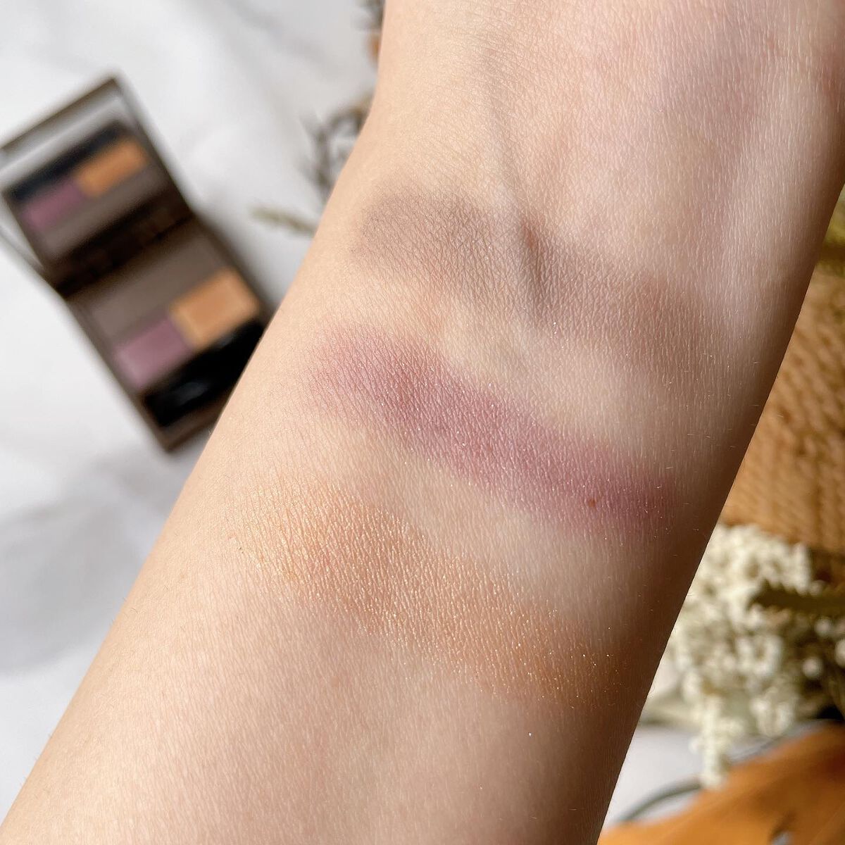 フーミー マルチアイブロウパウダー ゴールデングロウ/WHOMEE/パウダーアイブロウを使ったクチコミ（3枚目）