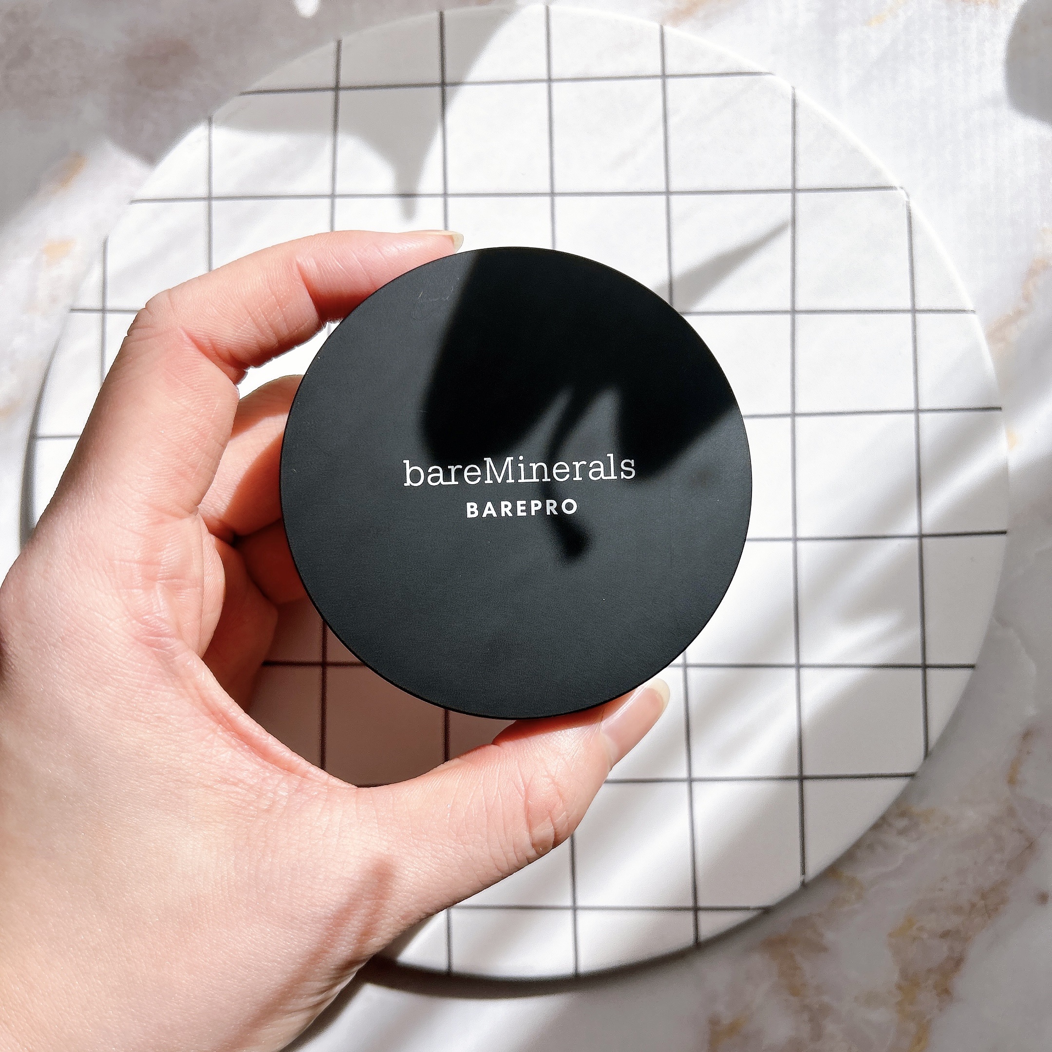 ベアプロ 16HR パウダー ファンデーション/bareMinerals/パウダーファンデーションを使ったクチコミ（2枚目）