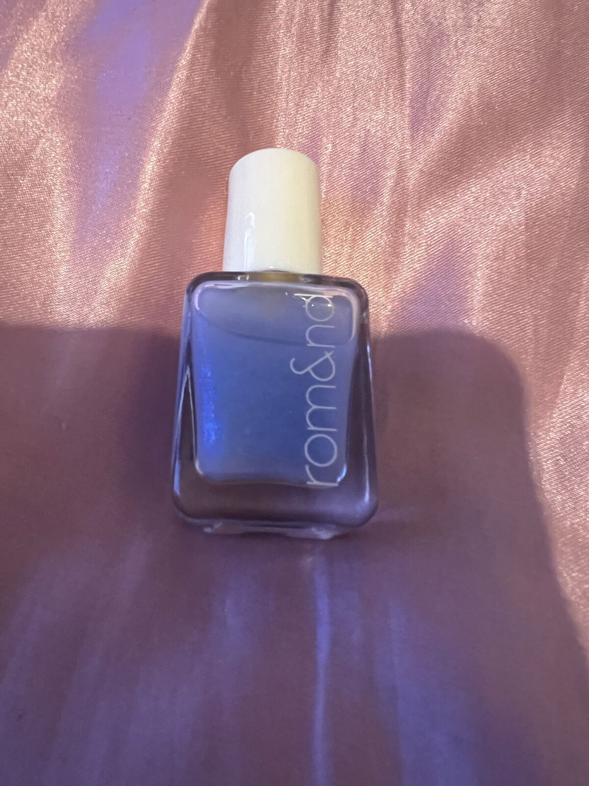 ムードペブルネイル/rom&nd/マニキュアを使ったクチコミ（2枚目）