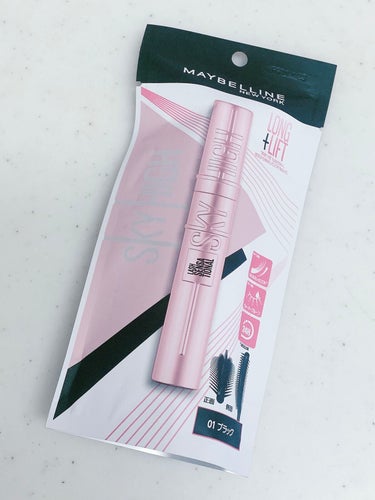 🌟MAYBELLINE NEW YORKスカイハイ　01　ブラック


メタリックピンクがかっこいい！！と思って購入しました💕

商品説明ではウォータープルーフで、スカイリフトブラシで5列のコームが1本