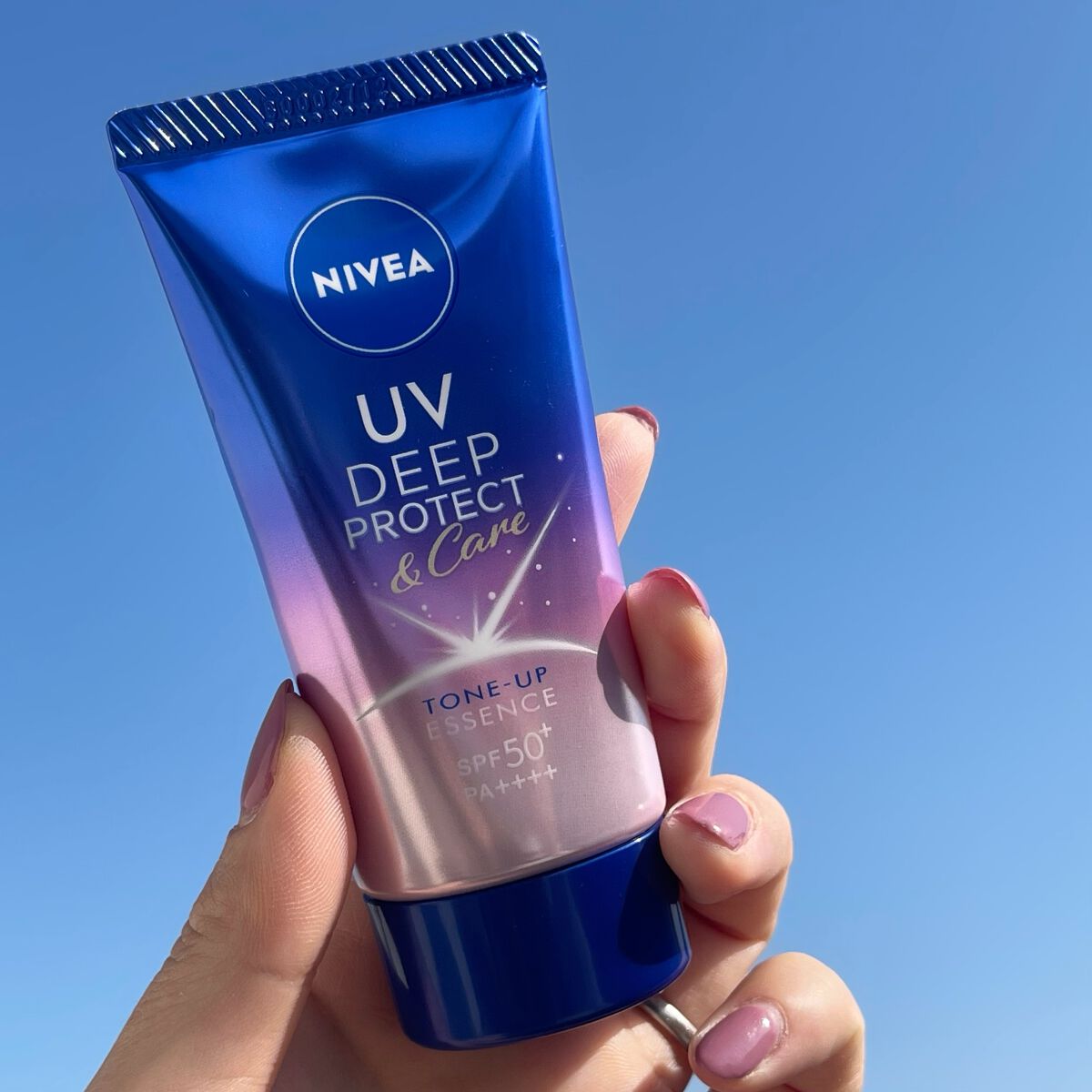 ニベアUV ディープ プロテクト&ケア トーンアップ エッセンス/ニベア/日焼け止めローションを使ったクチコミ(6枚目)