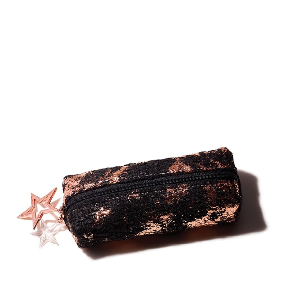 試してみた】M・A・C ラッキー スターズ レトロ マット キット