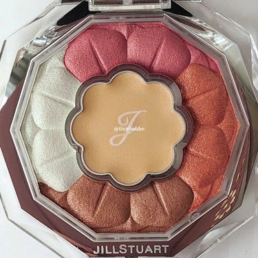 ジルスチュアート ブルームクチュール アイズ 08 tulip bouquet(限定)/JILL STUART/アイシャドウパレットを使ったクチコミ（3枚目）