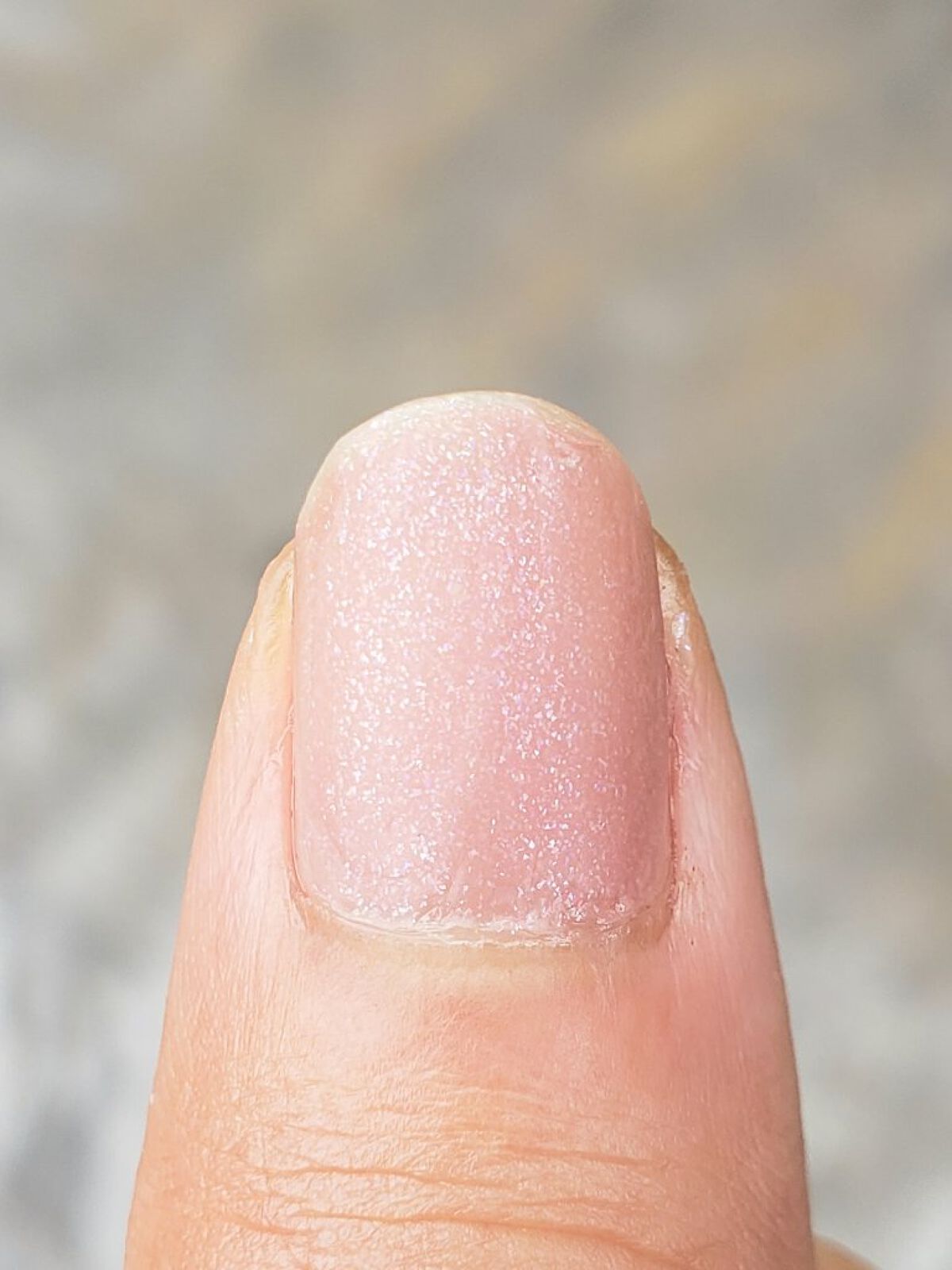 土木系おねいさん on LIPS 「いつものくすみピンクをマットにしたら…素爪偽装ネイルの完成💅✼..」(3枚目)