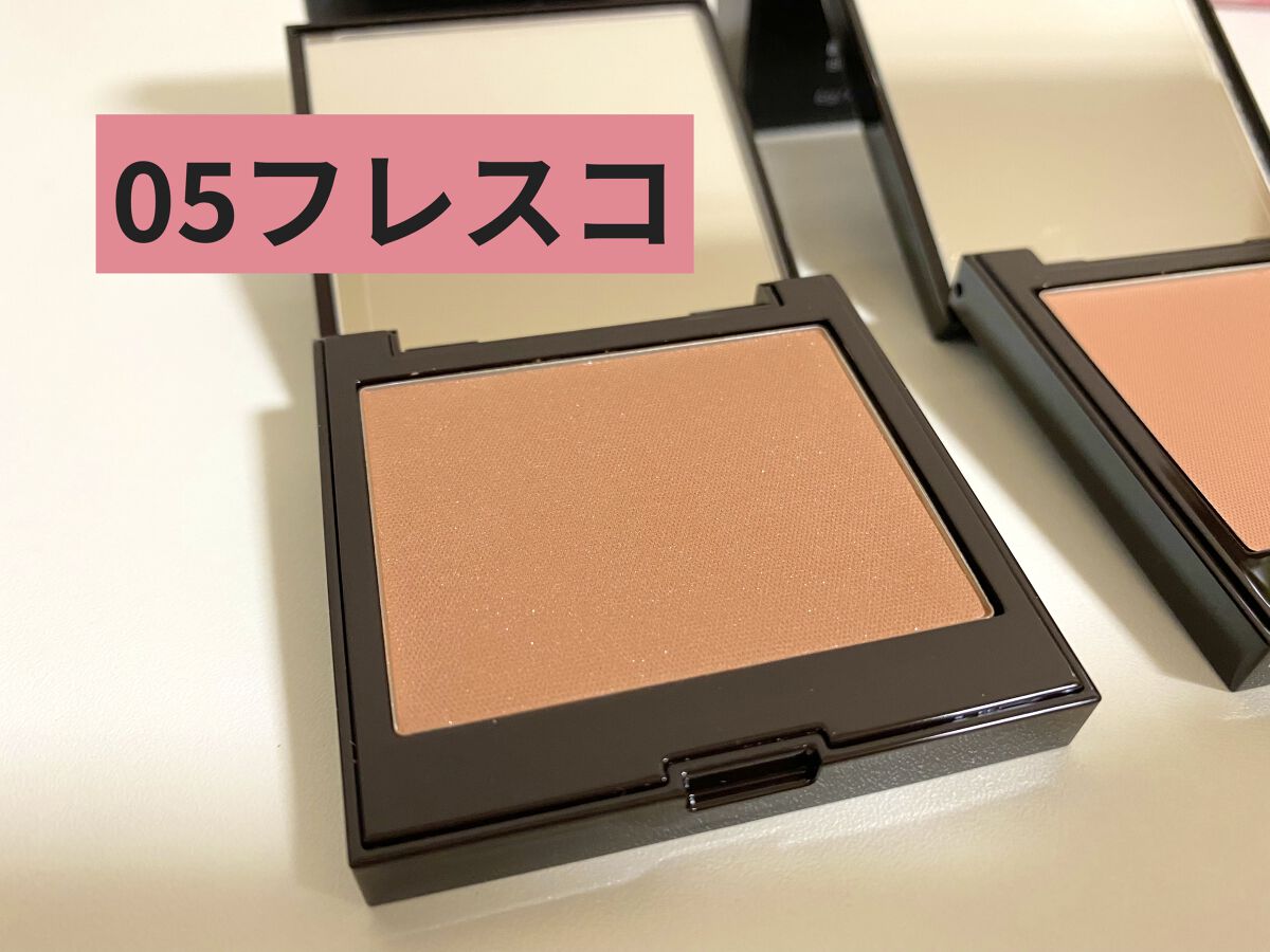 ブラッシュ カラー インフュージョン/ローラ メルシエ/パウダーチークを使ったクチコミ（2枚目）