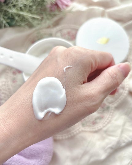 ダヴ クリームボディウォッシュ ジョイアスグロウ/ダヴ/ボディソープを使ったクチコミ(4枚目)