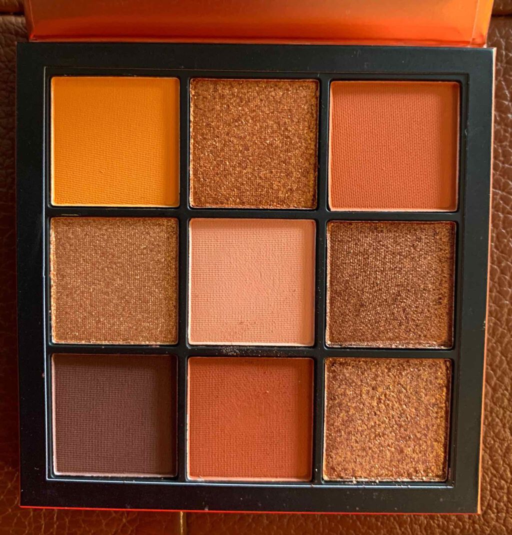 Obsessions Eyeshadow Palette/Huda Beauty/アイシャドウパレットを使ったクチコミ（3枚目）