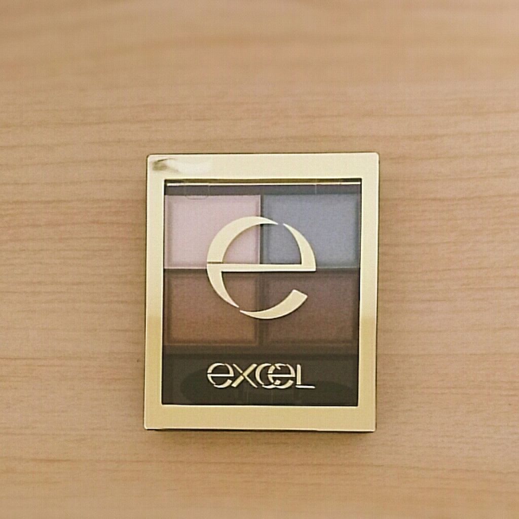 スキニーリッチシャドウ/excel/アイシャドウパレットを使ったクチコミ(3枚目)