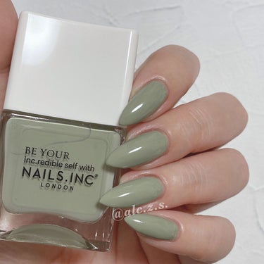 イッツ オンリー ニュートラル ネイルポリッシュ/nails inc./マニキュアを使ったクチコミ（3枚目）