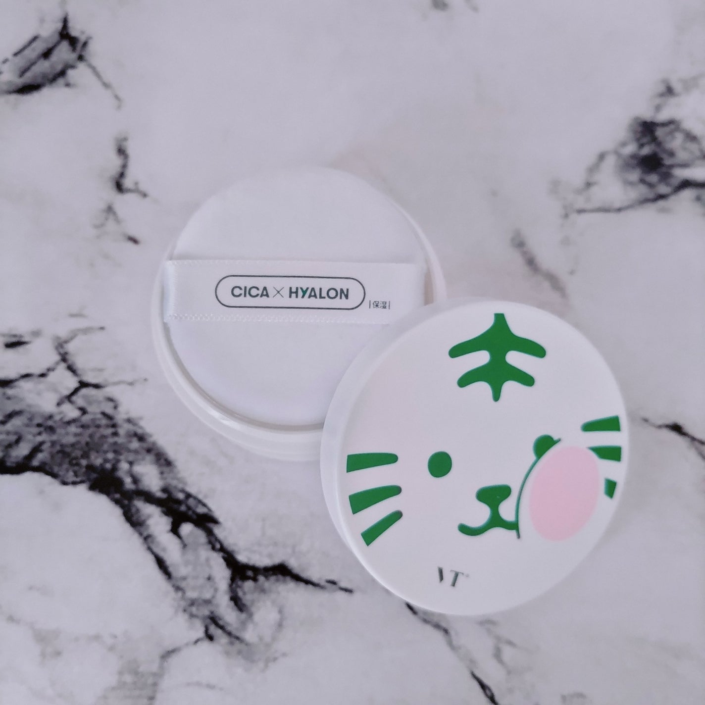 CICA ノーセバム マイルドパウダー/VT/ルースパウダーを使ったクチコミ(2枚目)